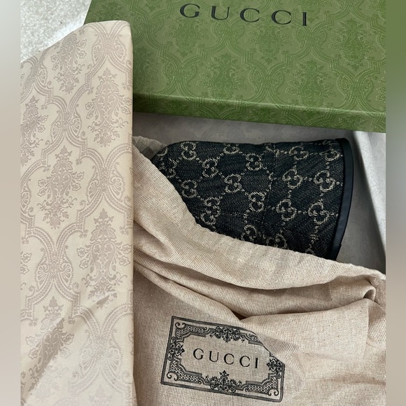 GUCCI Denim Bucket Hat Medium - Picture 5 of 5